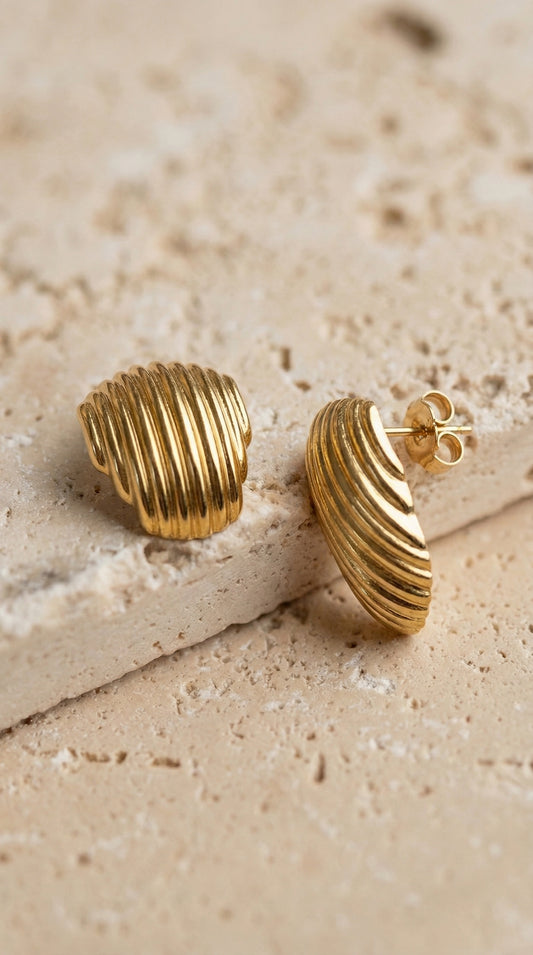Capri Shell Studs